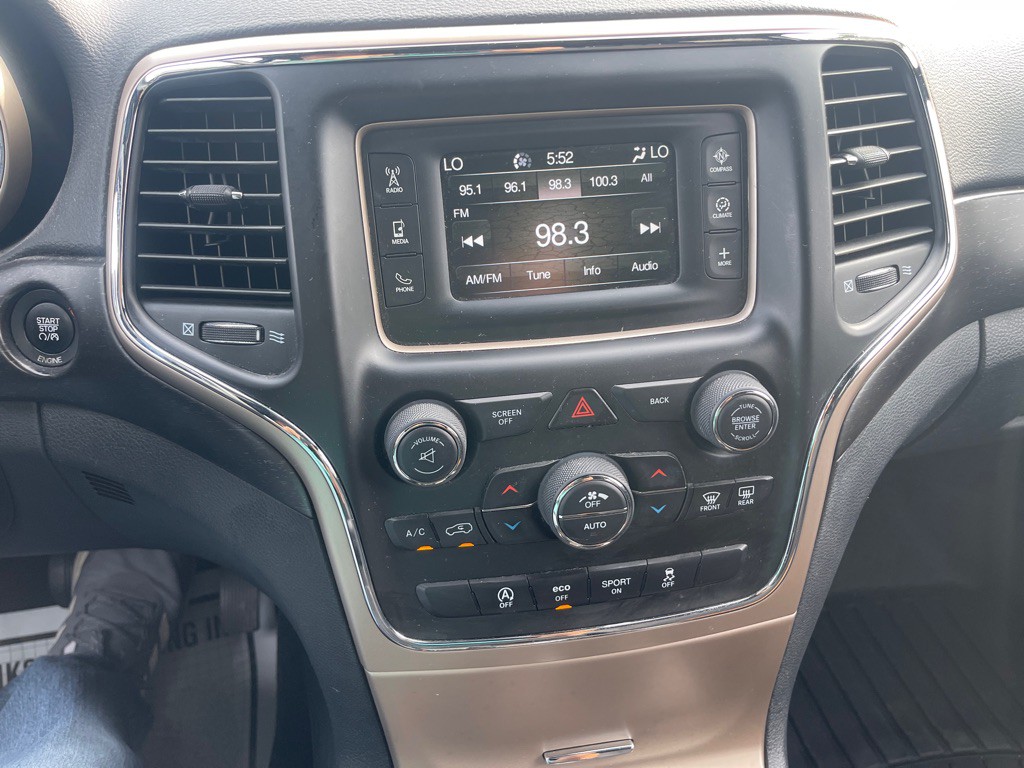 2016 Jeep Grand Cherokee Image 26
