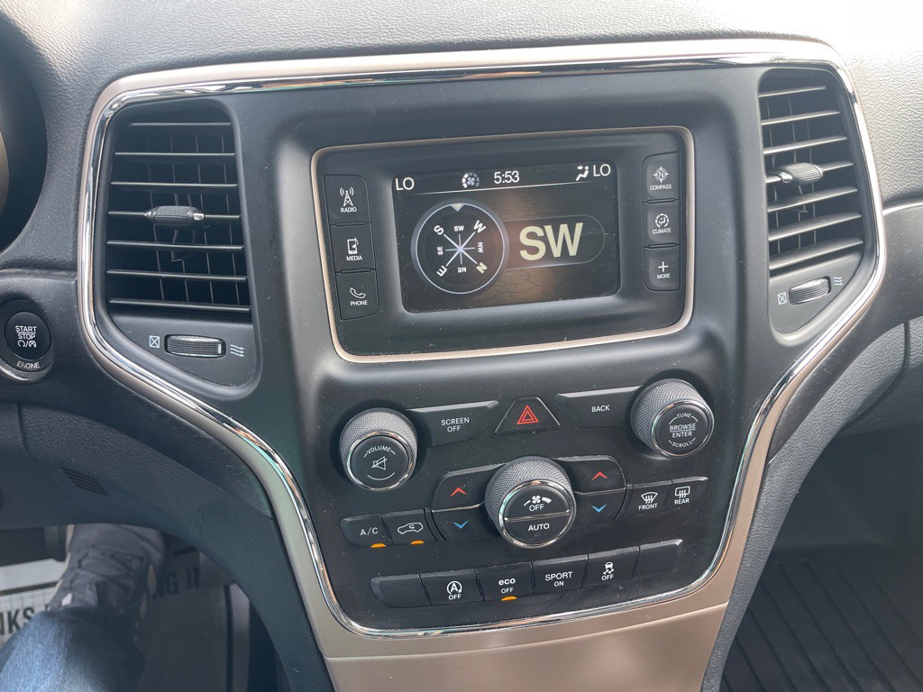 2016 Jeep Grand Cherokee Image 28