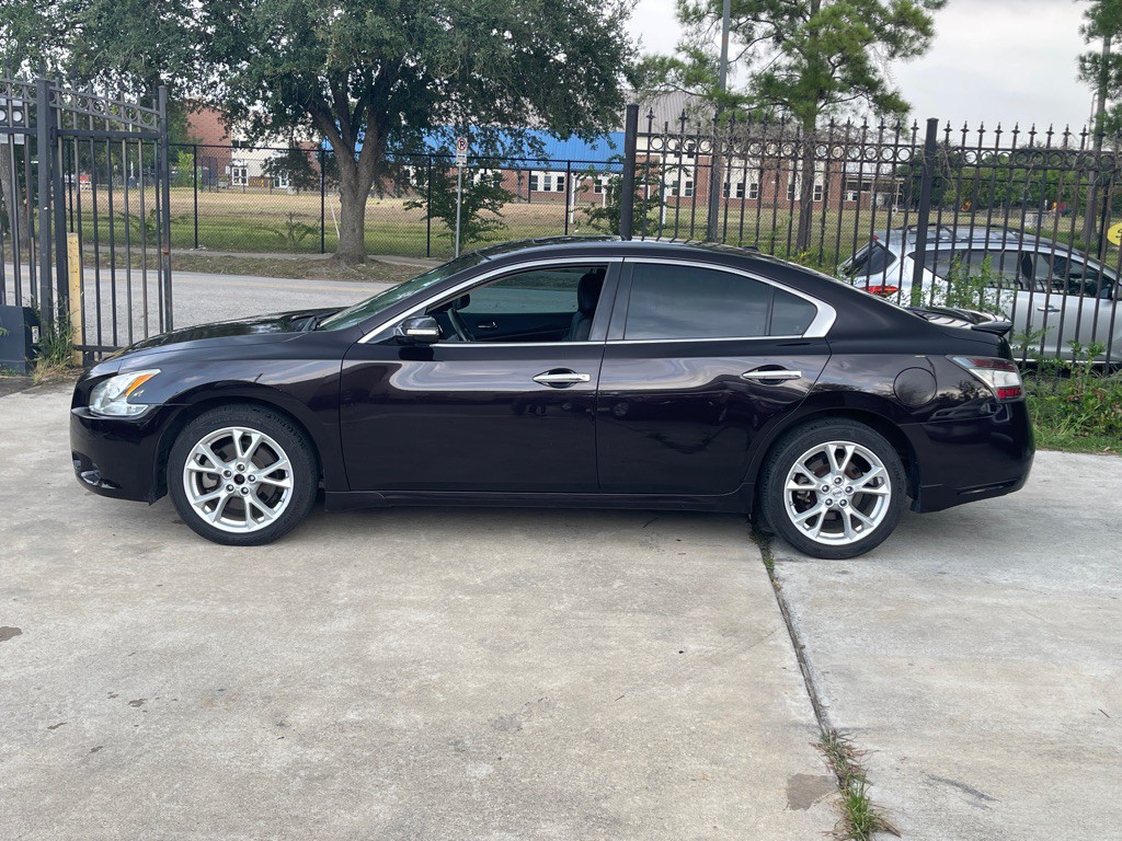 2014 Nissan Maxima Image 9