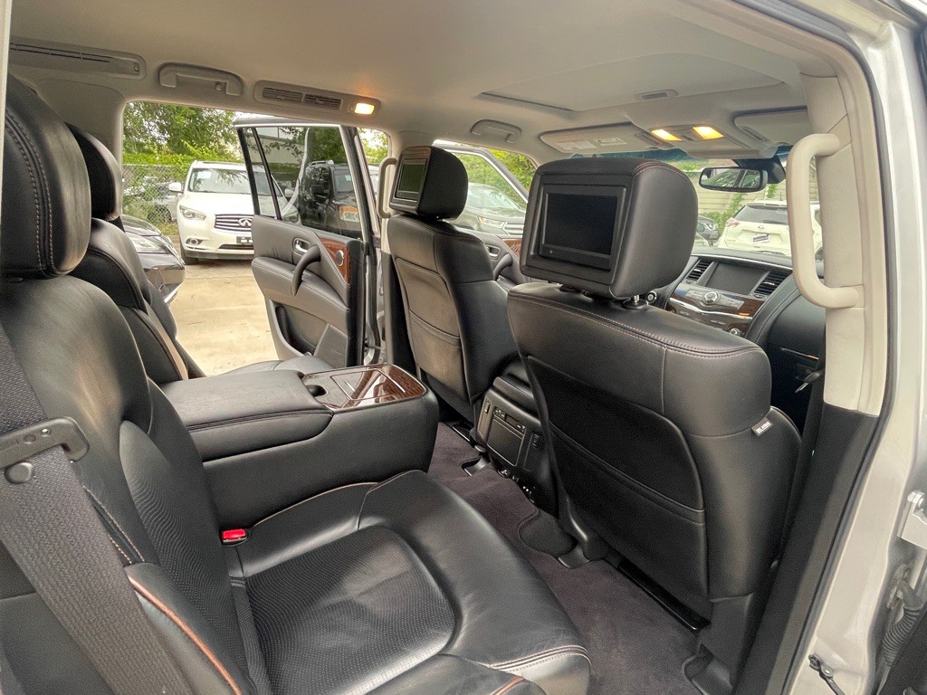 2017 Nissan Armada Image 19