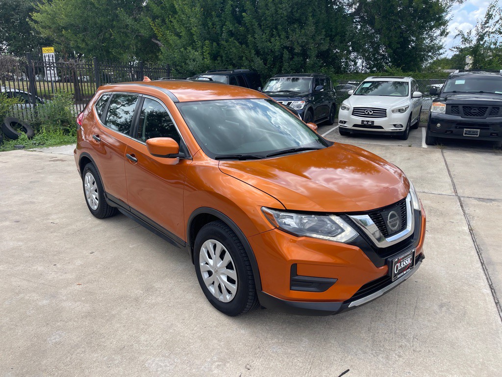 2017 Nissan Rogue Image 13
