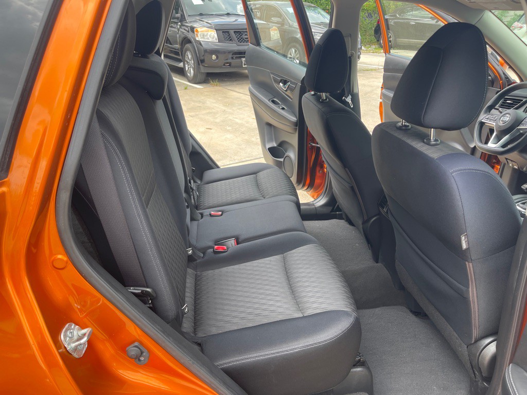 2017 Nissan Rogue Image 21