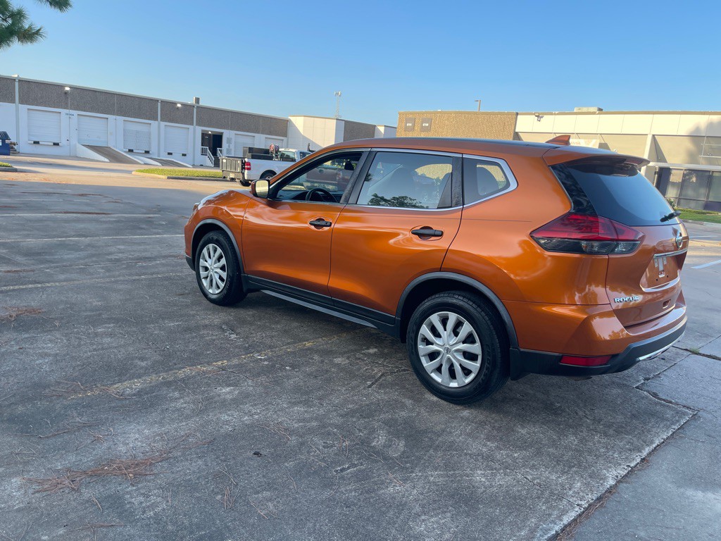 2017 Nissan Rogue Image 5
