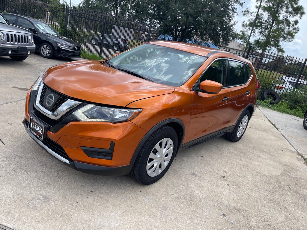 2017 Nissan Rogue Image 18