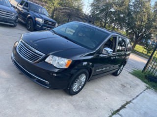 Image for 2015 Chrysler Town & Country Touring L ID: 6843271