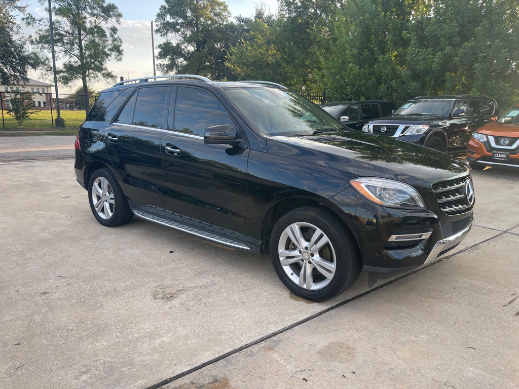 2013 Mercedes-Benz M-Class Image 8