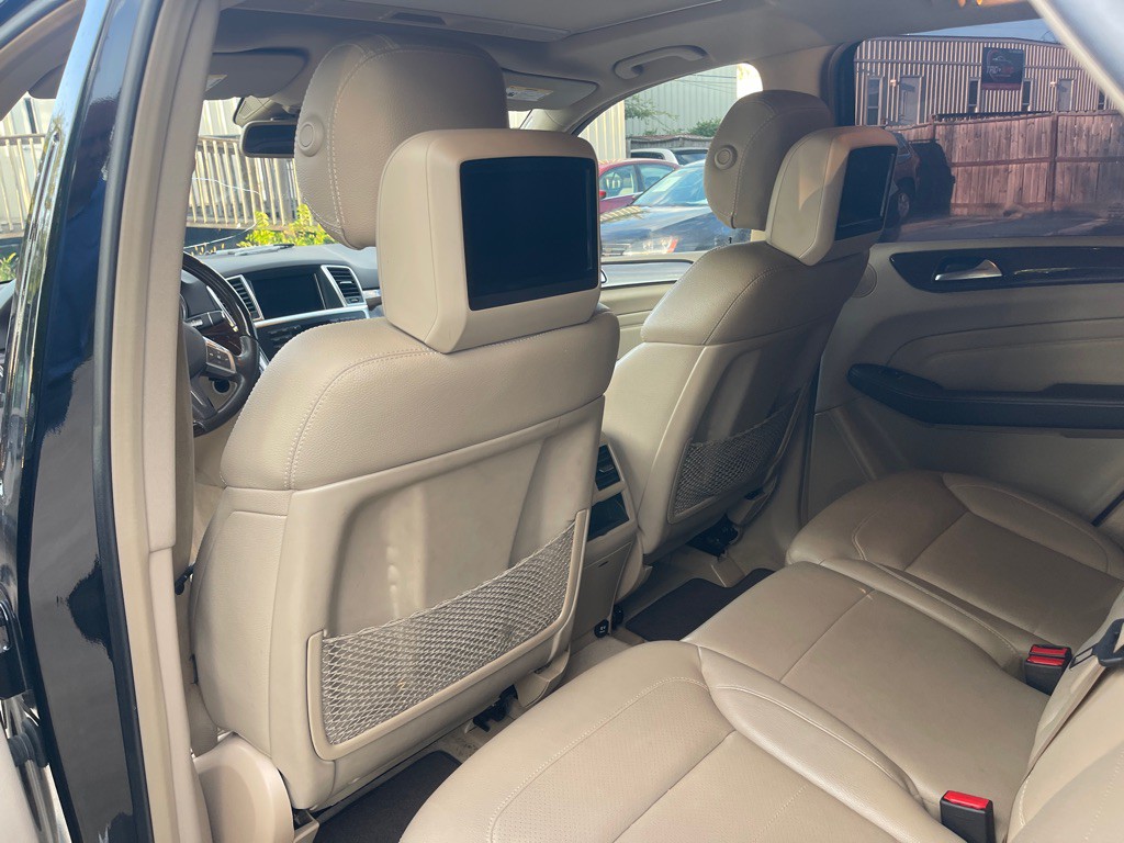 2013 Mercedes-Benz M-Class Image 15