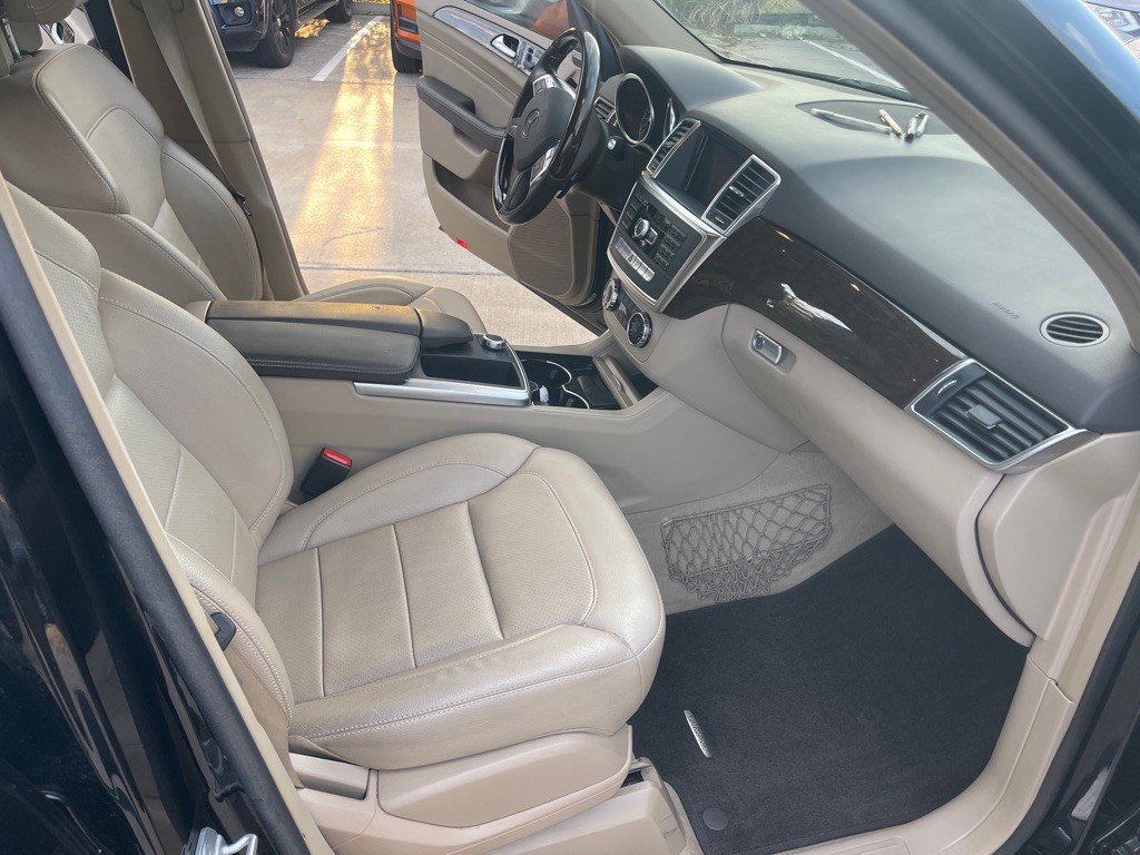 2013 Mercedes-Benz M-Class Image 20