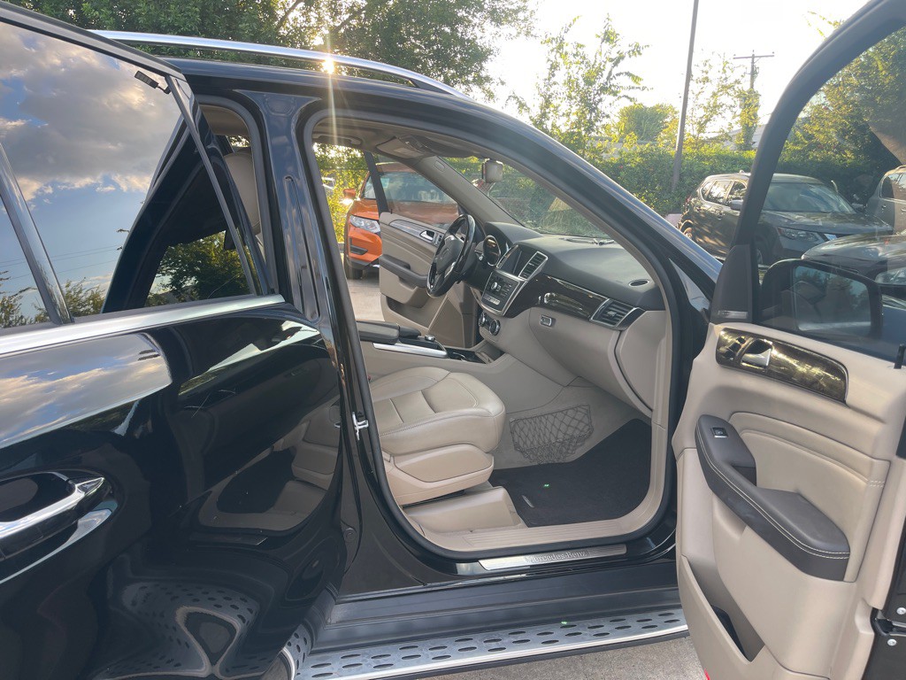 2013 Mercedes-Benz M-Class Image 21