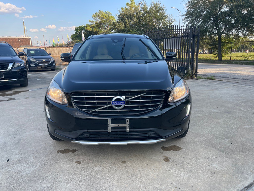 2015 Volvo XC60 Image 11