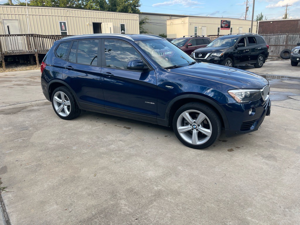 2017 BMW X3 Image 6