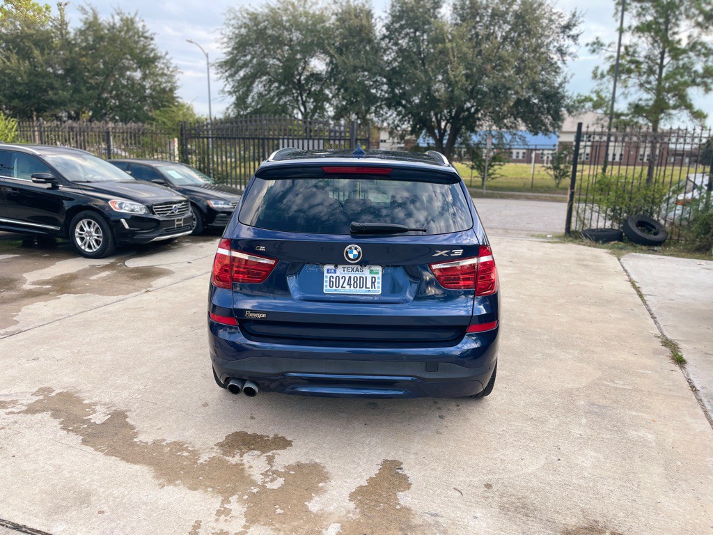 2017 BMW X3 Image 8