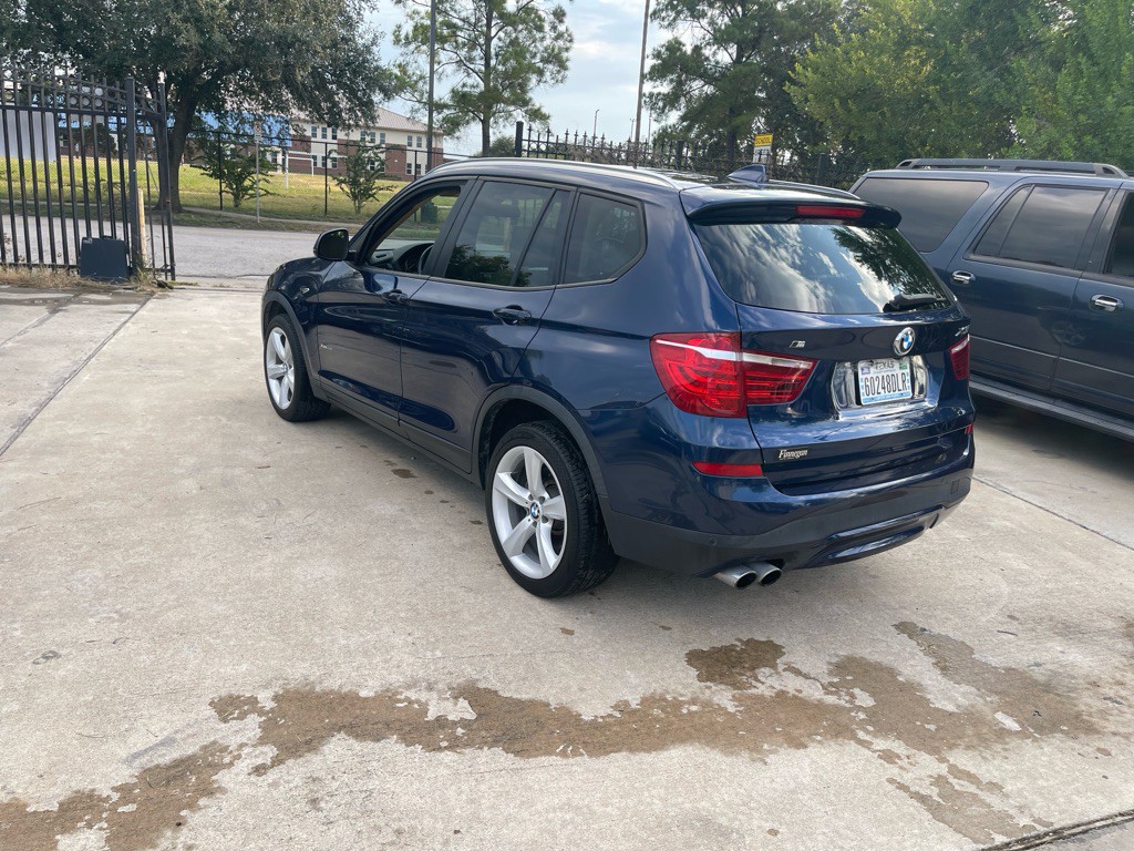 2017 BMW X3 Image 11