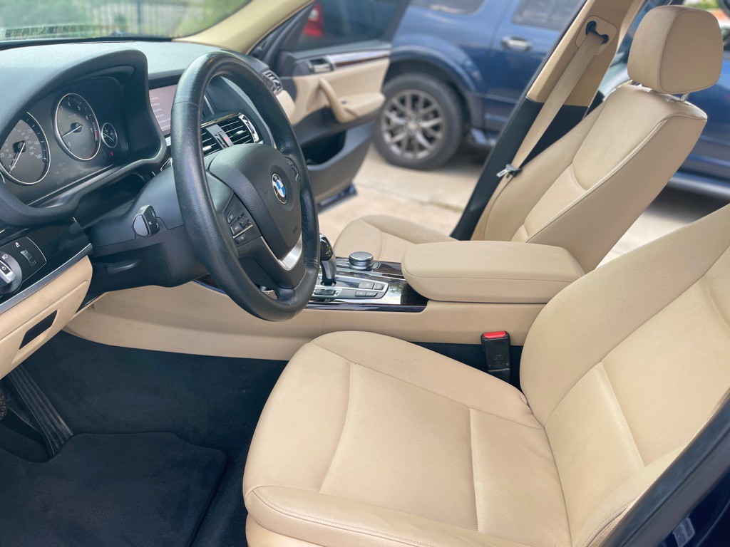2017 BMW X3 Image 22