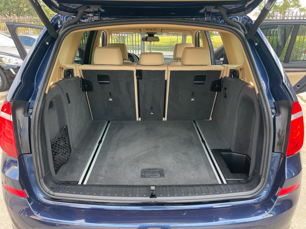 2017 BMW X3 Image 23