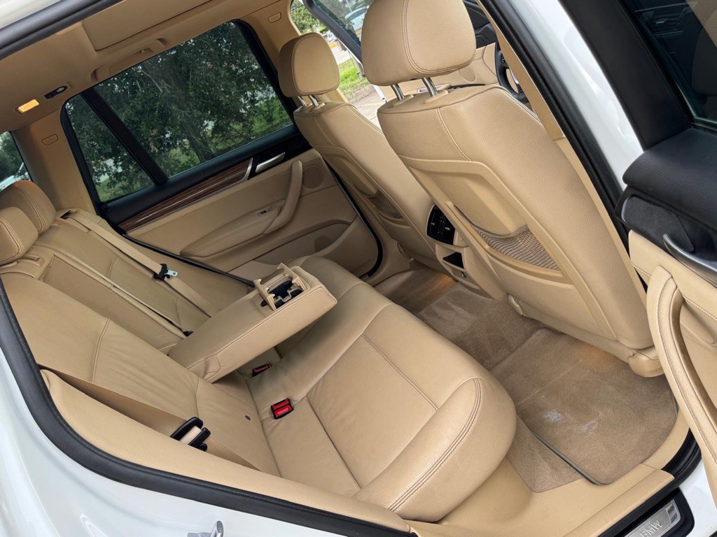 2015 BMW X3 Image 17