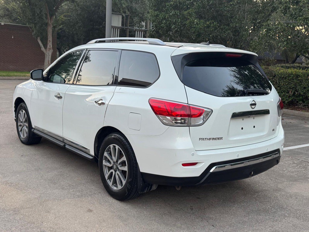 2014 Nissan Pathfinder Image 4