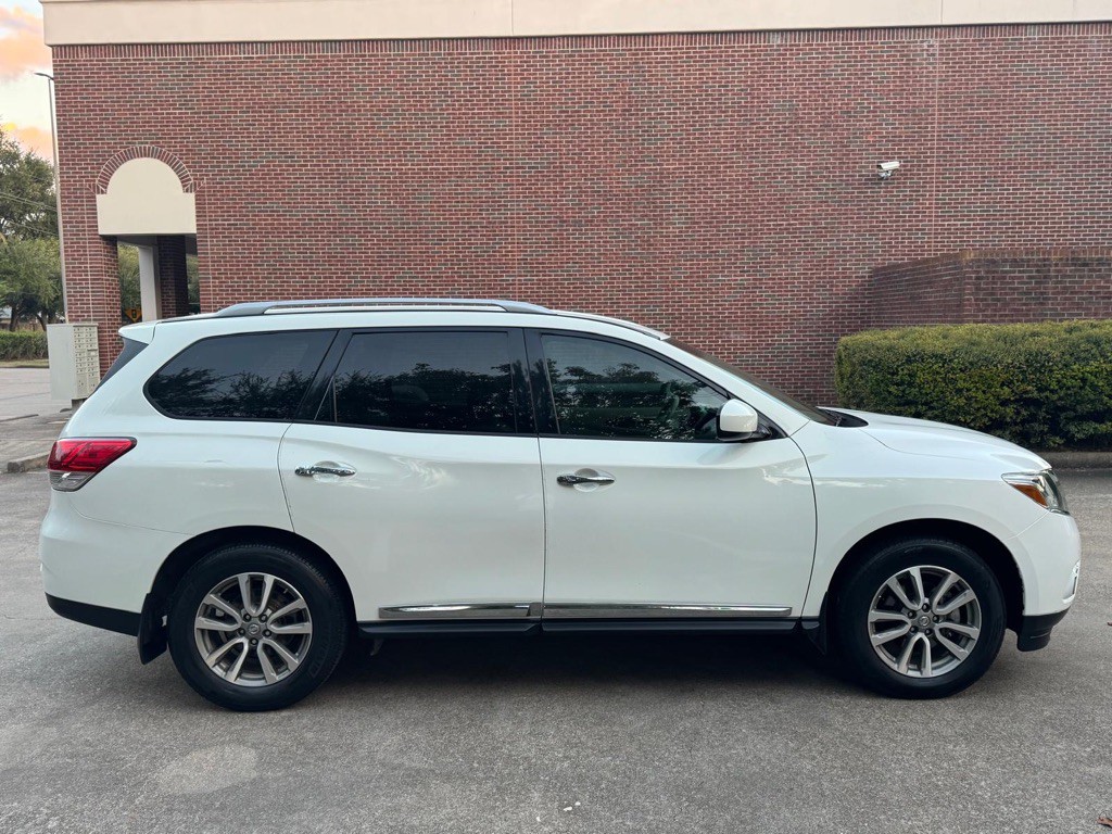 2014 Nissan Pathfinder Image 6