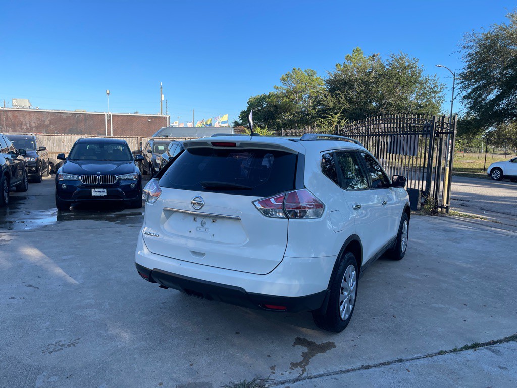 2016 Nissan Rogue Image 4