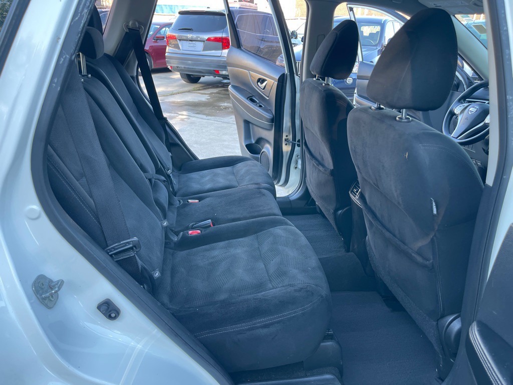 2016 Nissan Rogue Image 20