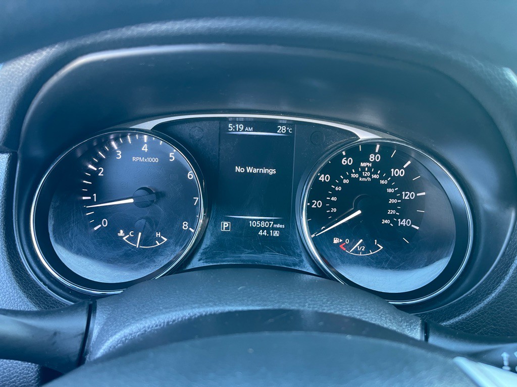 2016 Nissan Rogue Image 25