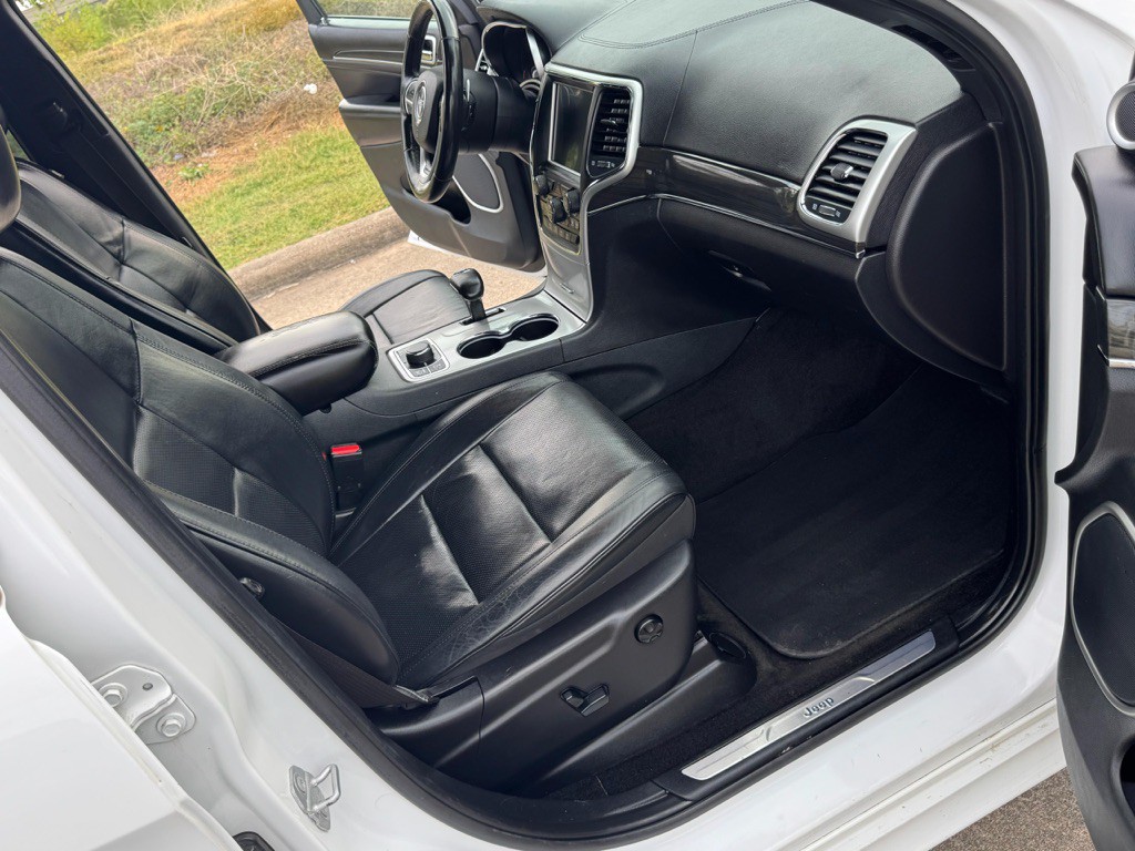 2015 Jeep Grand Cherokee Image 18
