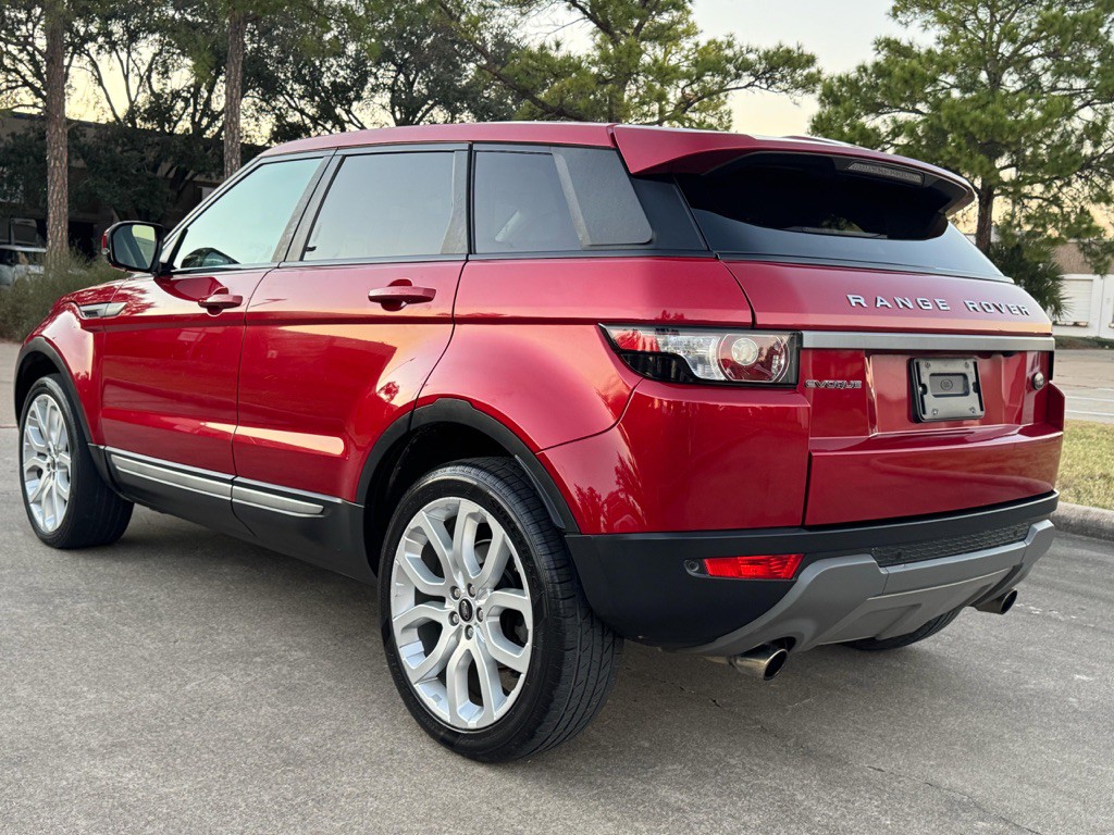 2013 Land Rover Range Rover Evoque Image 4