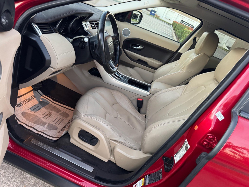 2013 Land Rover Range Rover Evoque Image 13