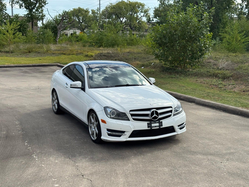 2013 Mercedes-Benz C-Class Image 4