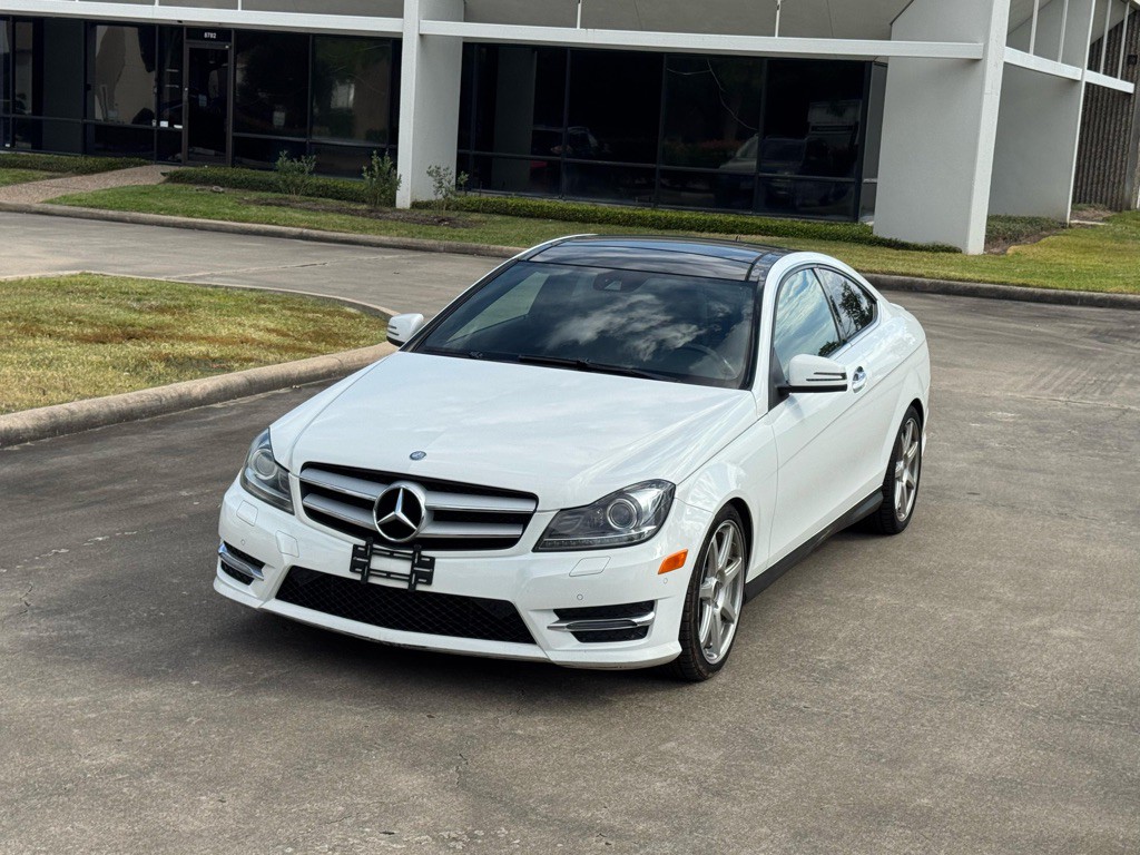 2013 Mercedes-Benz C-Class Image 12