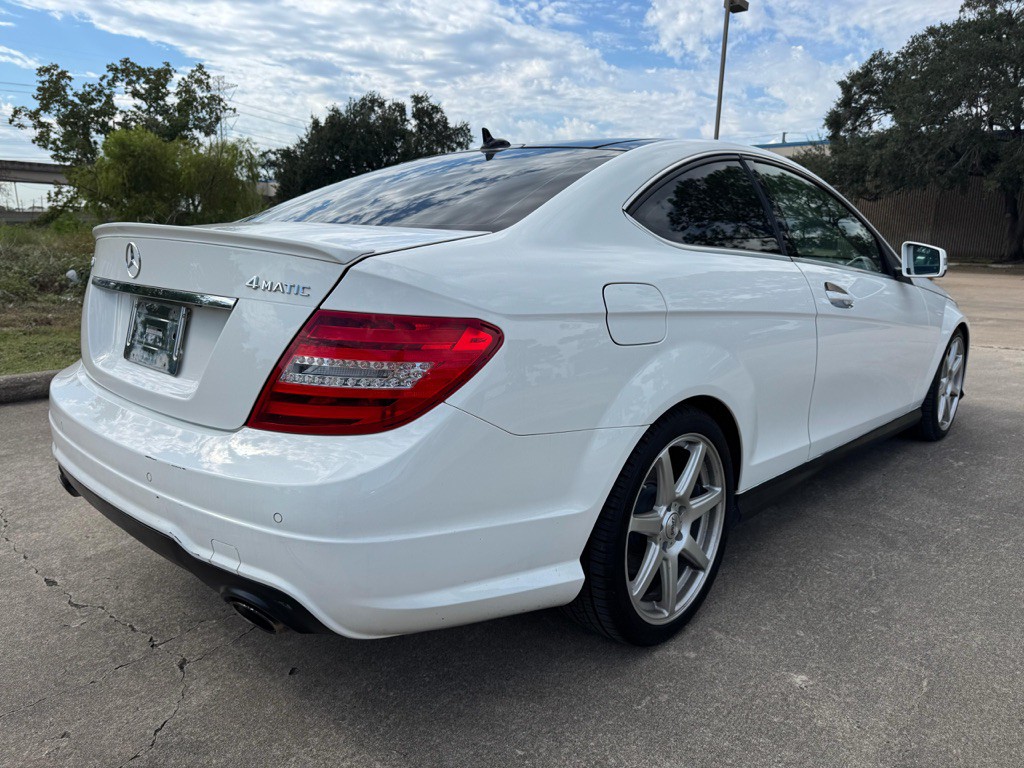 2013 Mercedes-Benz C-Class Image 15
