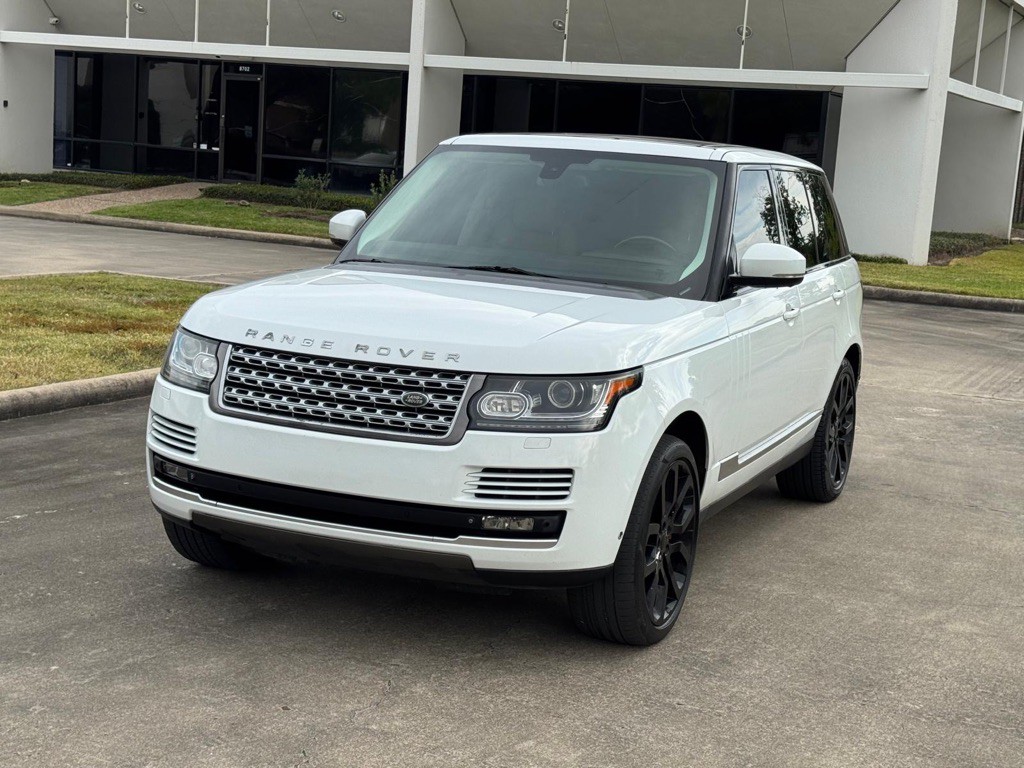 2014 Land Rover Range Rover Image 11