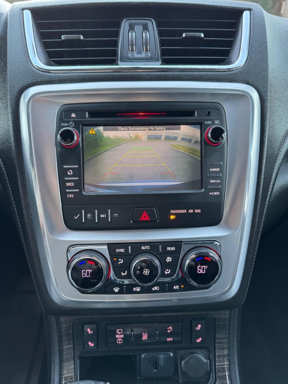 2015 GMC Acadia Image 18