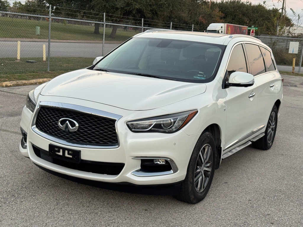 2017 INFINITI QX60 Image 2