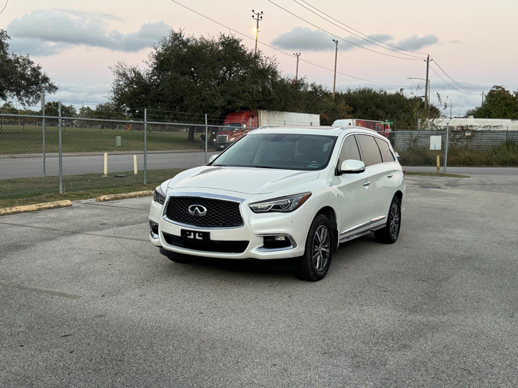 2017 INFINITI QX60 Image 10