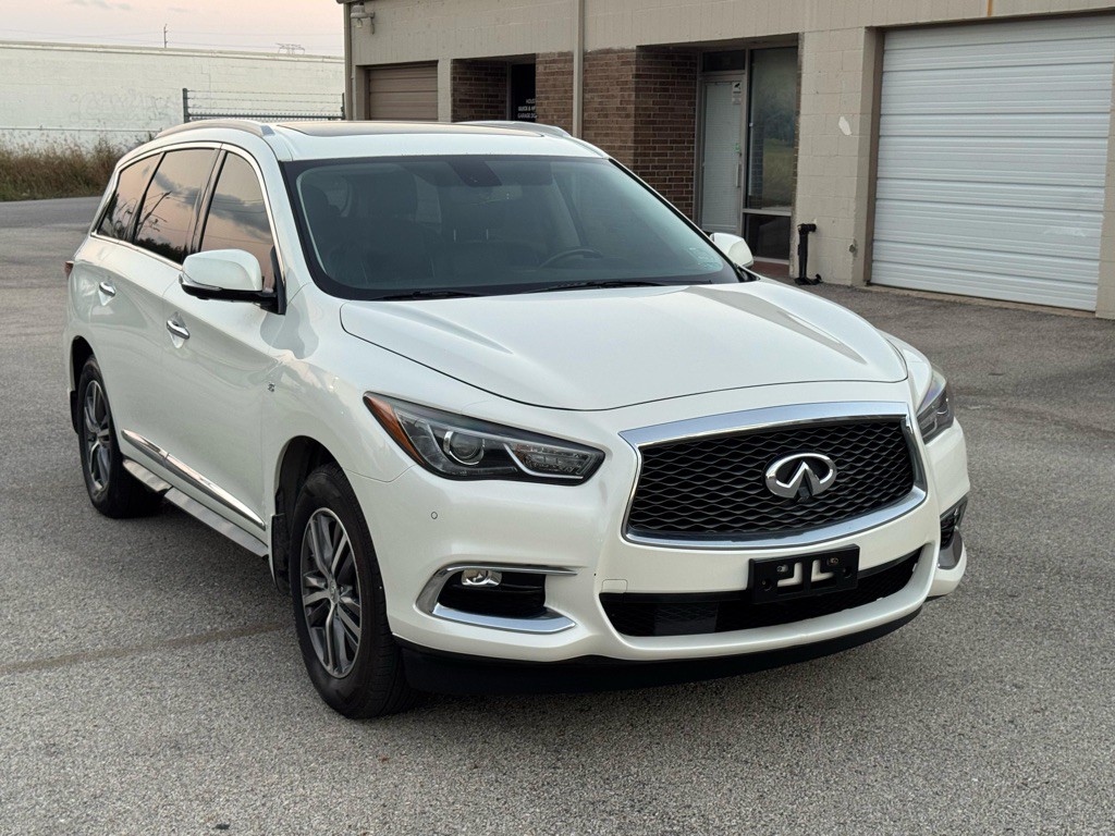 2017 INFINITI QX60 Image 11