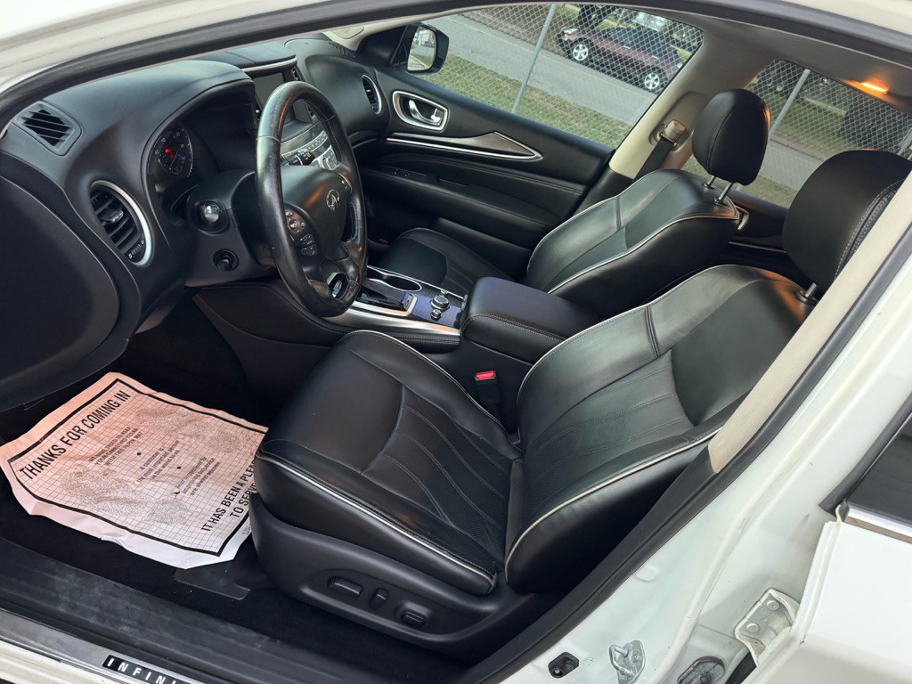 2017 INFINITI QX60 Image 18