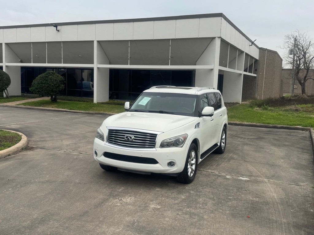 2014 INFINITI QX80 Image 6