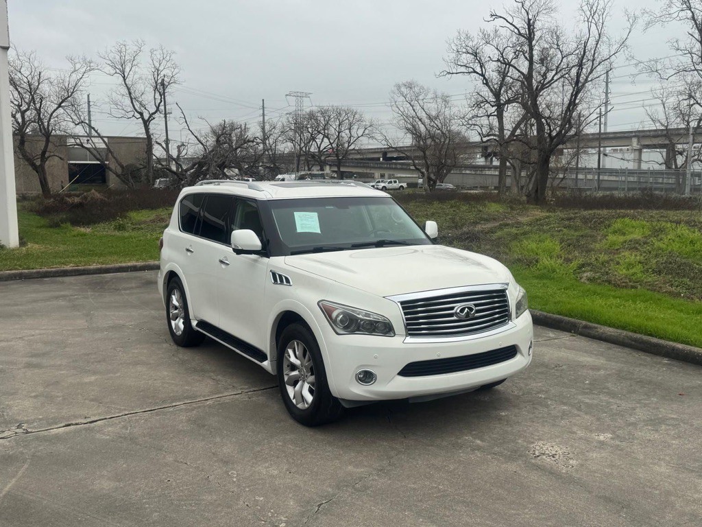 2014 INFINITI QX80 Image 7