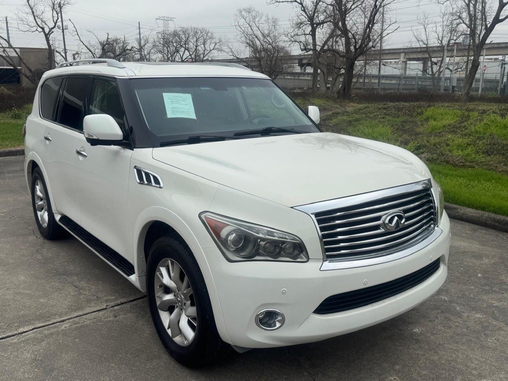 2014 INFINITI QX80 Image 10