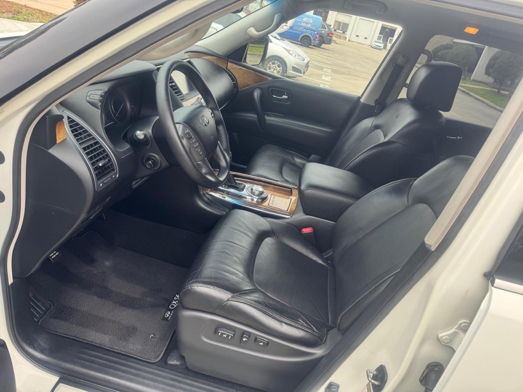2014 INFINITI QX80 Image 14