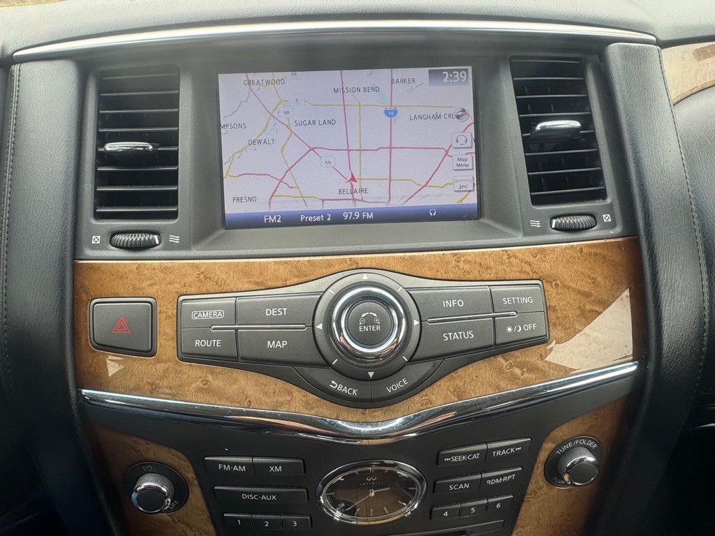 2014 INFINITI QX80 Image 16