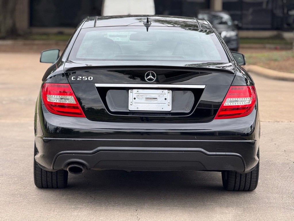 2014 Mercedes-Benz C-Class Image 5