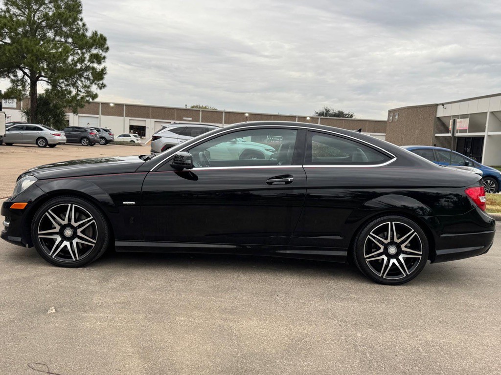 2014 Mercedes-Benz C-Class Image 8