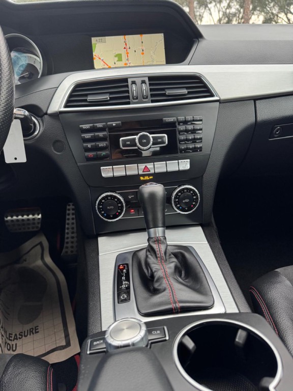 2014 Mercedes-Benz C-Class Image 18
