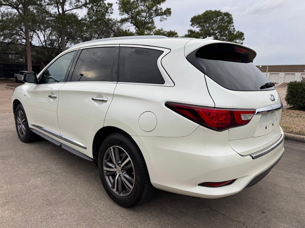 2016 INFINITI QX60 Image 6