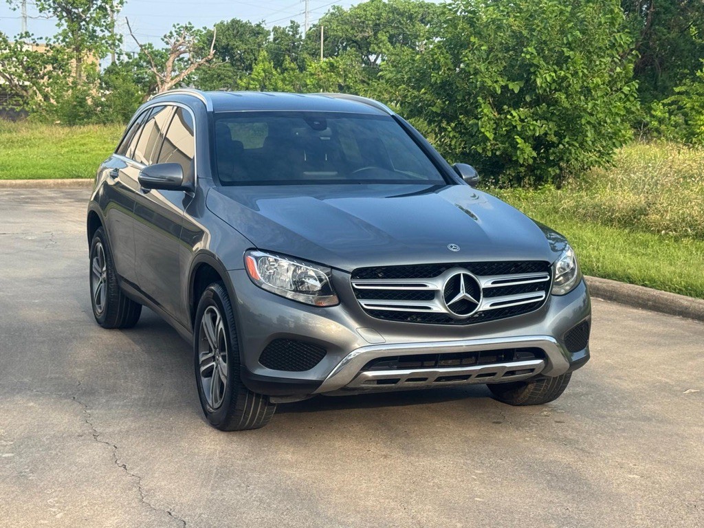 2019 Mercedes-Benz GLC-Class Image 2