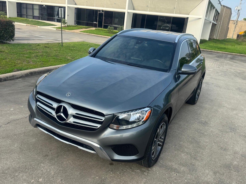 2019 Mercedes-Benz GLC-Class Image 9