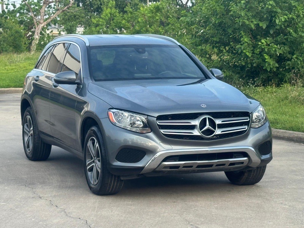 2019 Mercedes-Benz GLC-Class Image 11