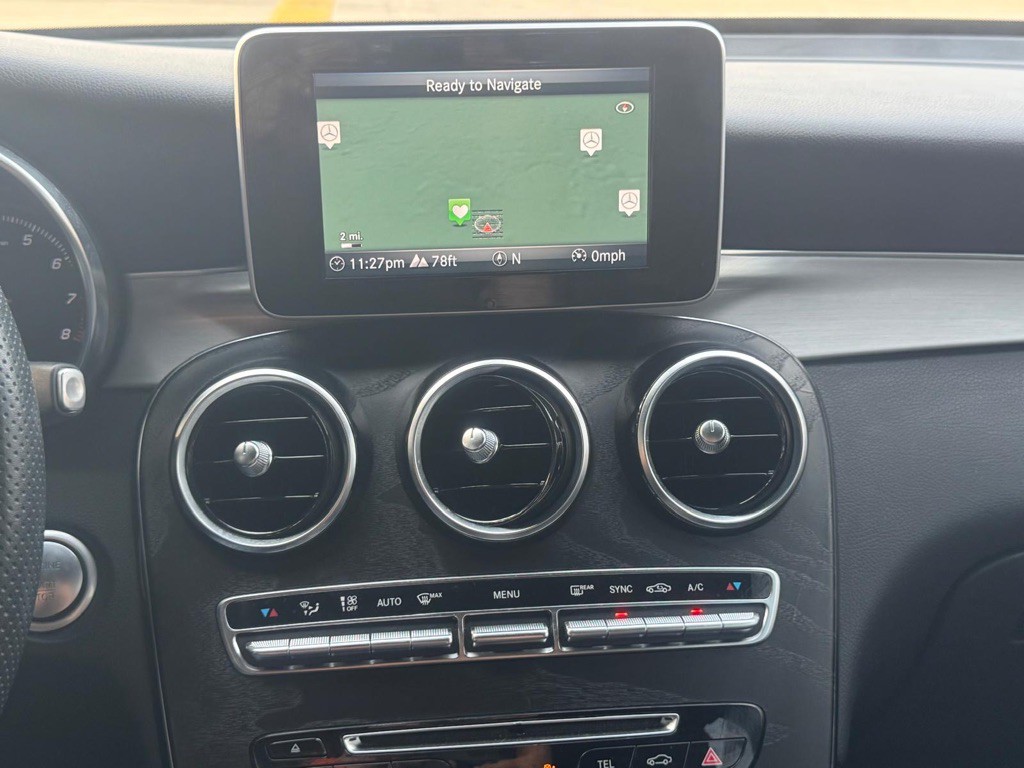 2019 Mercedes-Benz GLC-Class Image 17